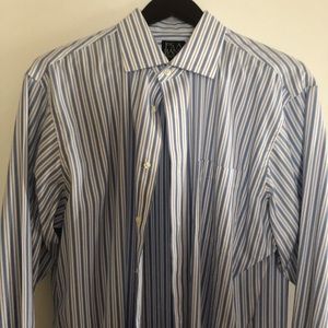 JOS A Bank long sleeved dress shirt